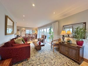 Photo 6- click for photo gallery